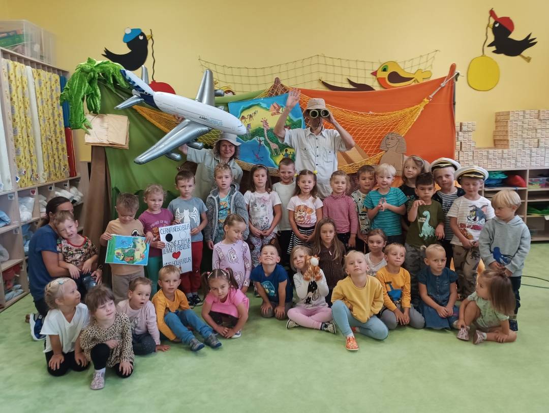 Divadlo Letadlo – Průzkumníci v Africe